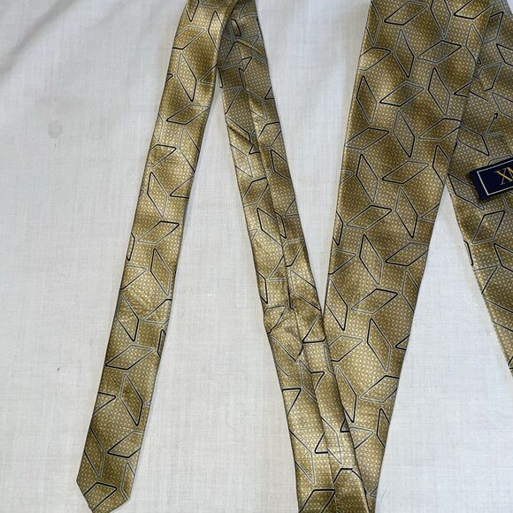 XMI Dress Tie Mens Size 56" Gold 100% Silk Designer U.S.A. - Picture 11 of 12